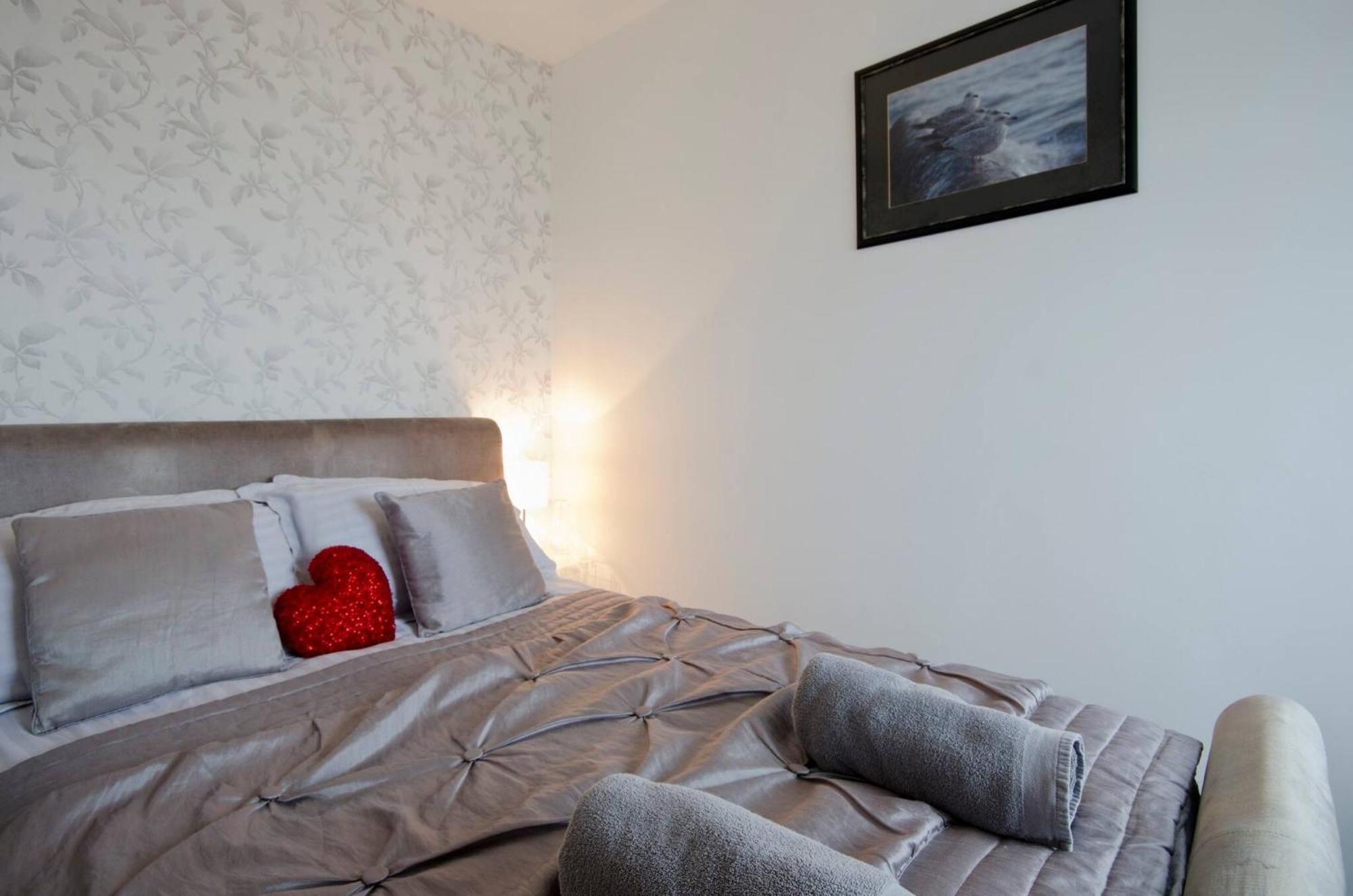 Seaview Regency Apartment With Private Parking Okręg wyborczy Hove Zewnętrze zdjęcie